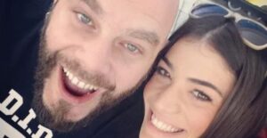 Stavento – Ήβη Αδάμου: Σπάνια φωτογραφία με την μοναχοκόρη τους, Ανατολή