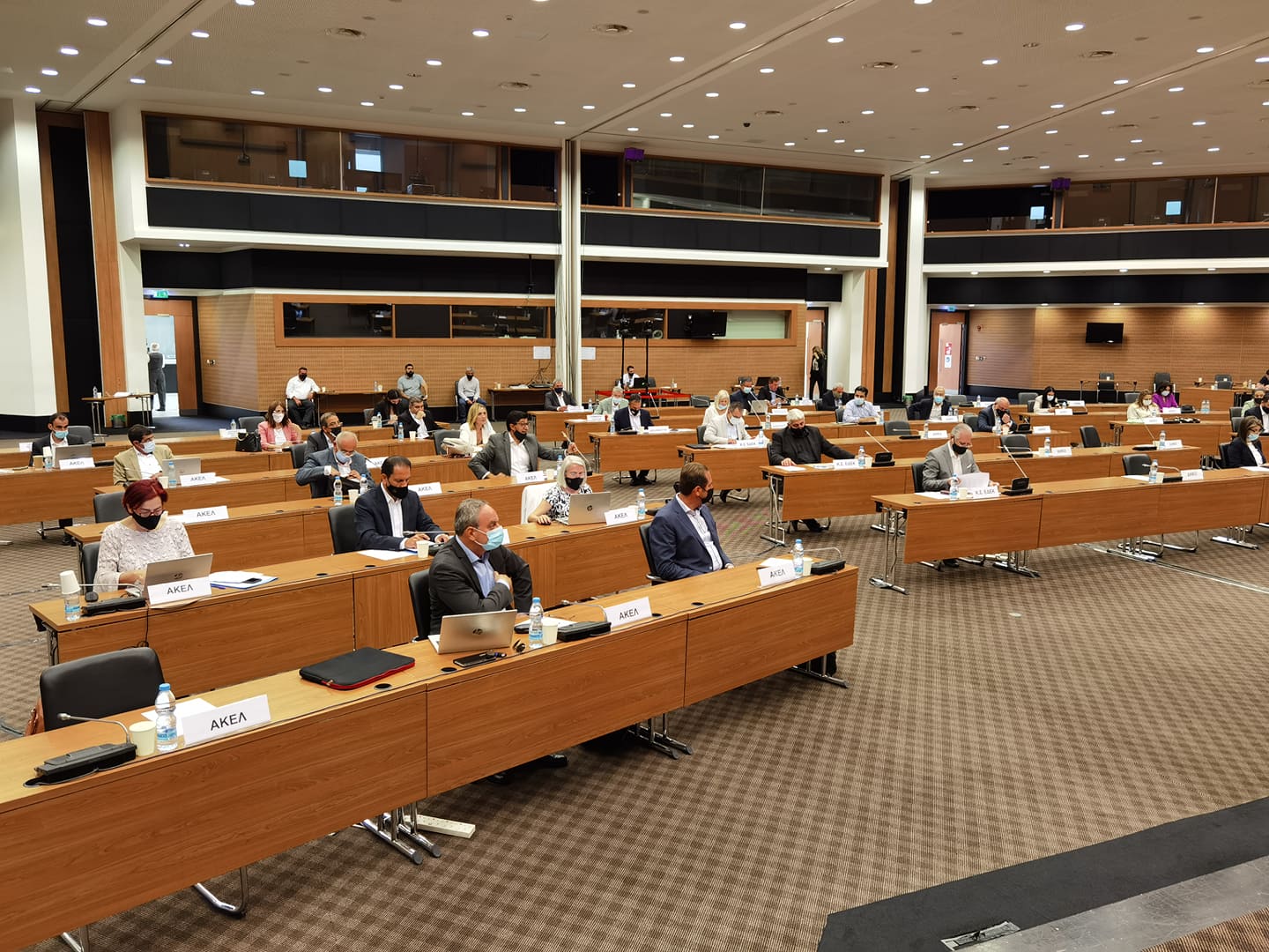 Ολομέλεια: Απέρριψε 4 αναπομπές του ΠτΔ σε νόμους για τις κοινωνικές ασφαλίσεις