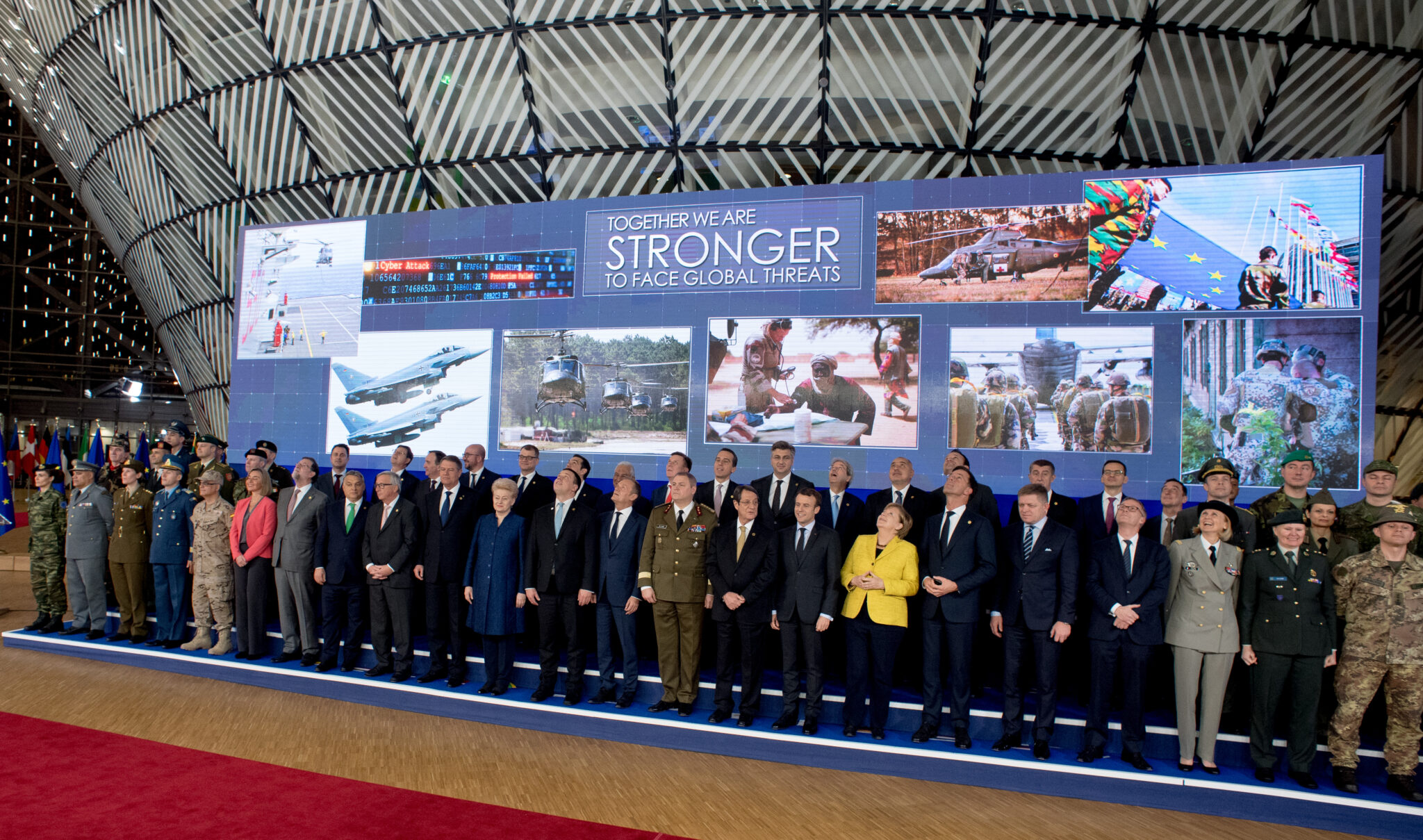 Τουρκικό αίτημα για συμμετοχή στον Ευρωστρατό διχάζει τους Ευρωπαίους