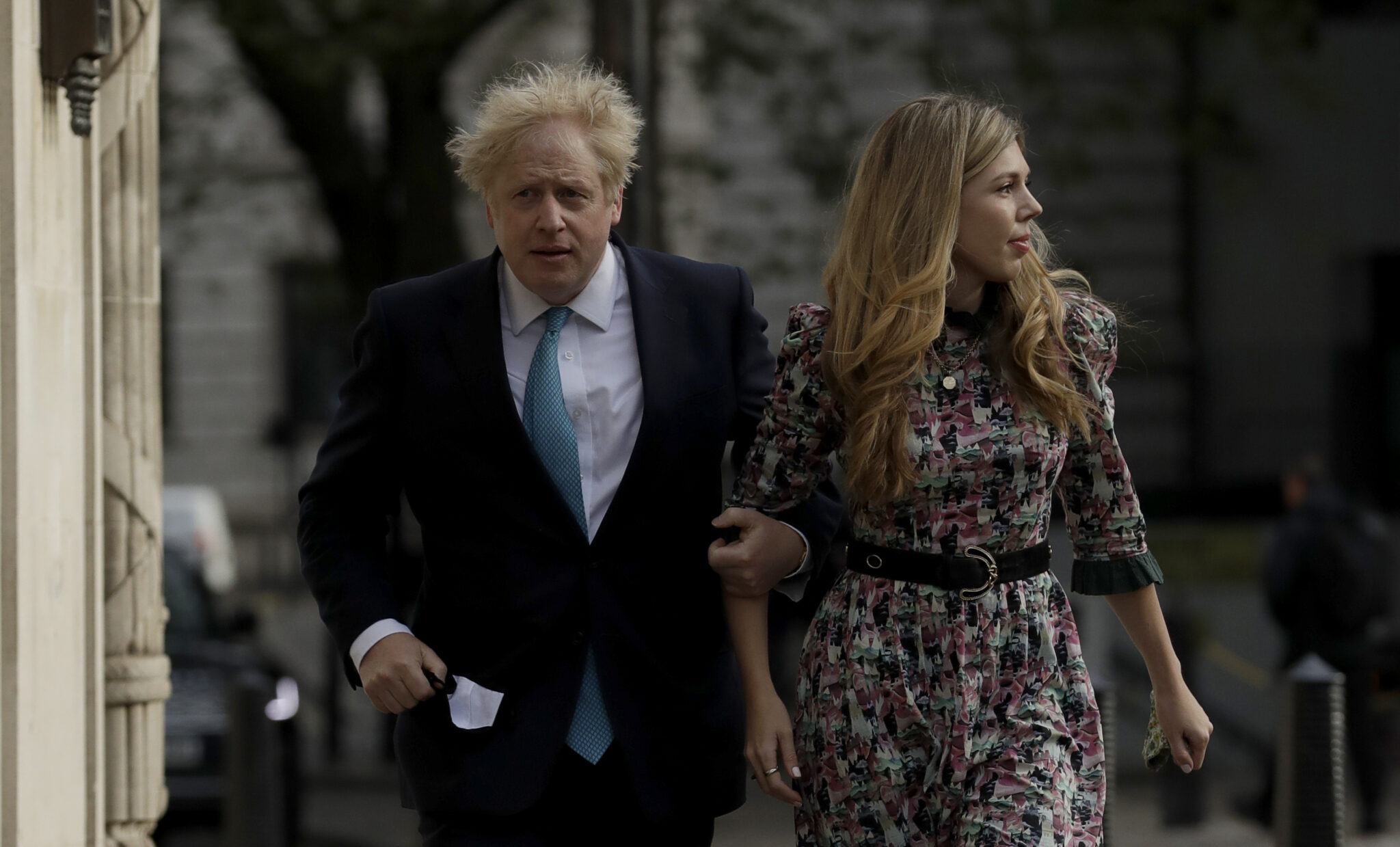 Με μυστική τελετή παντρεύτηκε την Κάρι Σίμοντς ο Μπόρις Τζόνσον