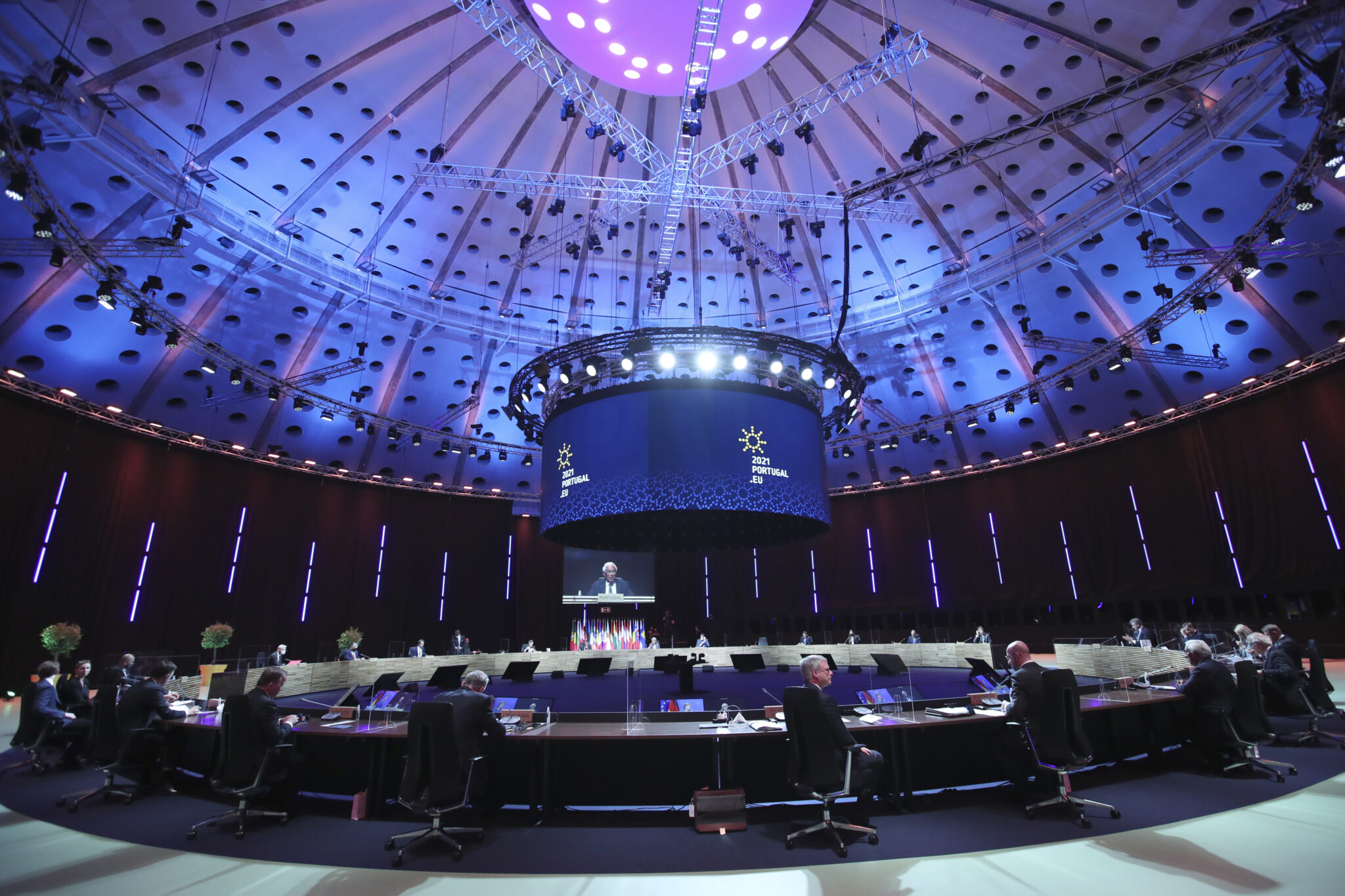 Σύνοδος ΕΕ: Οι 27 θα υιοθετήσουν δήλωση για εργασία και κοινωνικά δικαιώματα