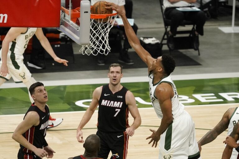 Νίκησαν Χιτ σε πρόβα playoffs οι Μπακς με Αντετοκούνμπο σε δεύτερο ρόλο (ΒΙΝΤΕΟ)