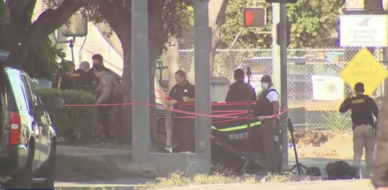 Μακελειό στην Καλιφόρνια: Τουλάχιστον επτά νεκροί μετά από πυροβολισμούς