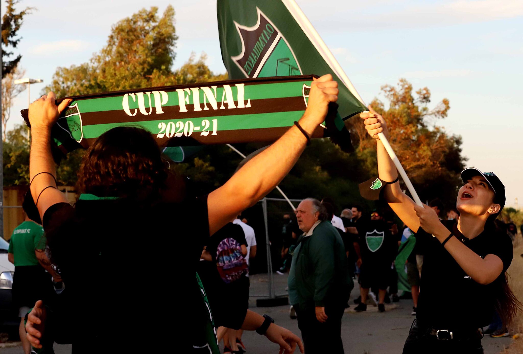 «Χαμός» στο ΓΣΠ από τους οπαδούς Ανόρθωσης και Ολυμπιακού (ΦΩΤΟ)