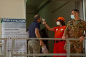 Το Βιετνάμ ταυτοποίησε νέο παραλλαγμένο στέλεχος του Covid-19