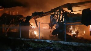 Υπό φρούρηση το εργοστάσιο επεξεργασίας λαδιών στην Αγία Βαρβάρα