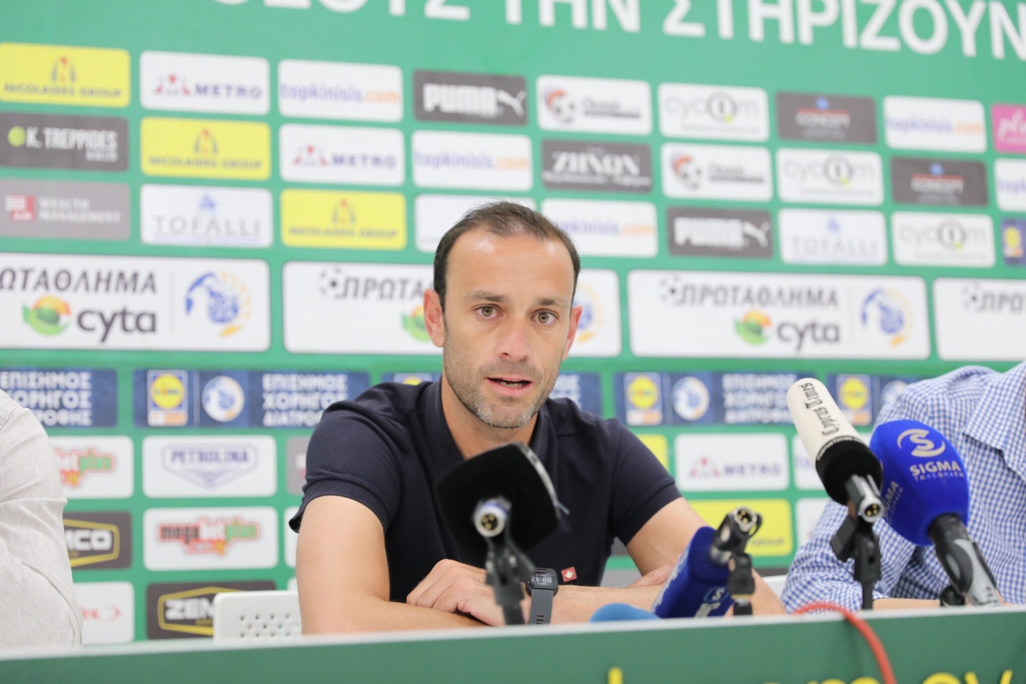 Και τελικά… Καταλά στον πάγκο της ΑΕΚ