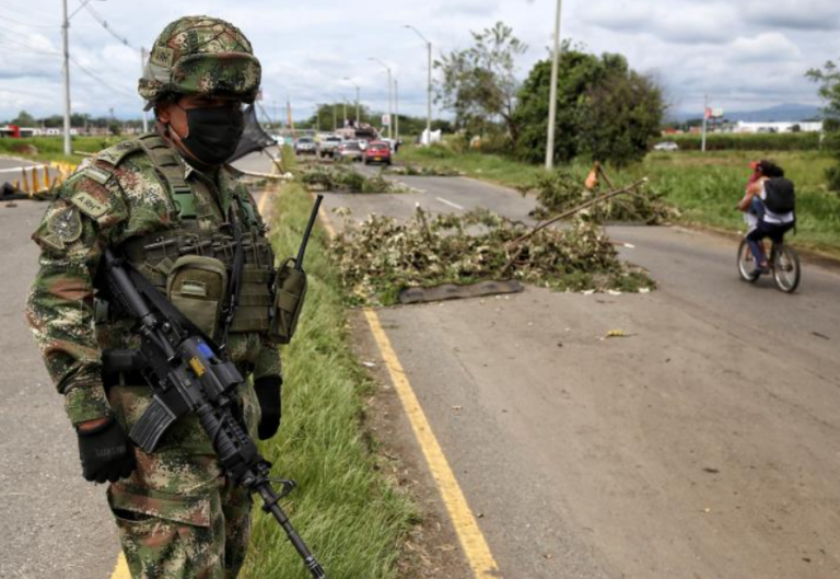 Κολομβία: 42 νεκροί σε 13 ημέρες διαδηλώσεων και βίαιης καταστολής τους