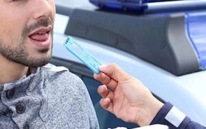 "Τσάκωσαν" 31χρονο να οδηγεί υπό την επήρεια ναρκωτικών