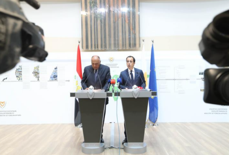 Στο Κάιρο ο Χριστοδουλίδης με Μεσανατολικό και Κυπριακό στην ατζέντα