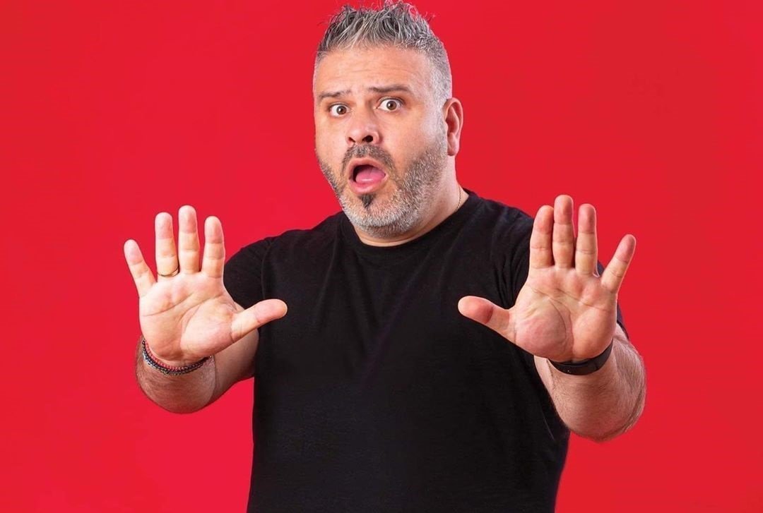 Απίστευτο! Πήγαν να “κλέψουν” τον Λούη Πατσαλίδη και τους βγήκε… ξινό (ΒΙΝΤΕΟ)