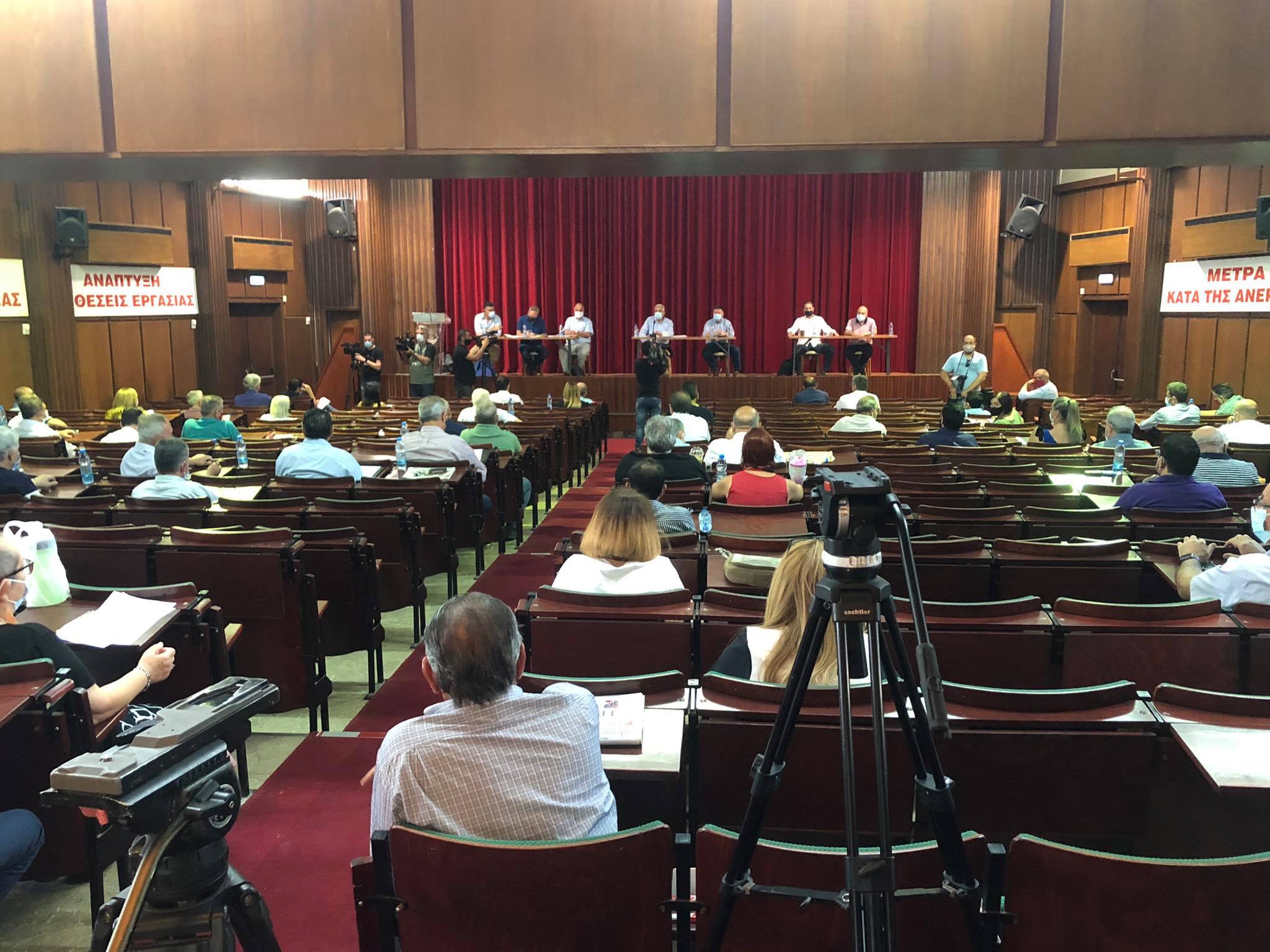 ΑΚΕΛ: Ψάχνουν το λάθος κι αποφασίζουν στο Συνέδριο για την επόμενη μέρα (ΒΙΝΤΕΟ)