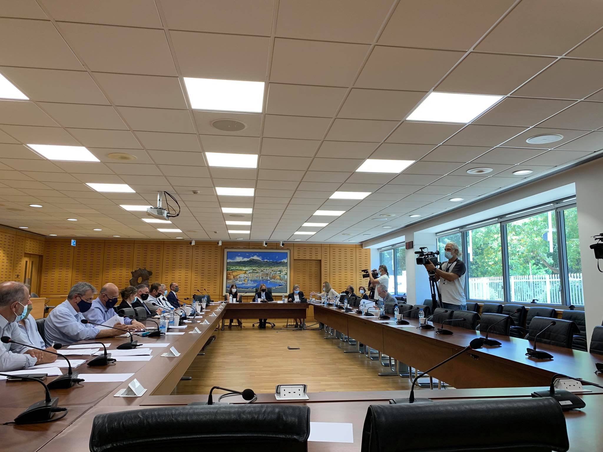 Άσπρος καπνός για τις Προεδρίες των Κοινοβουλευτικων Επιτροπών (ΒΙΝΤΕΟ)