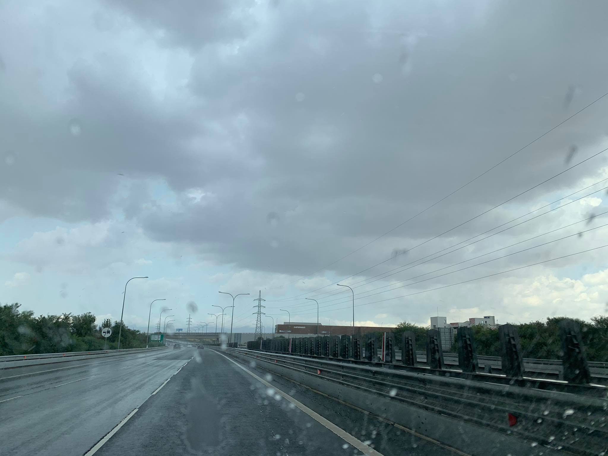 Ακόμα λίγες βροχές και μετά…καλοκαιριάζει με ψηλές θερμοκρασίες