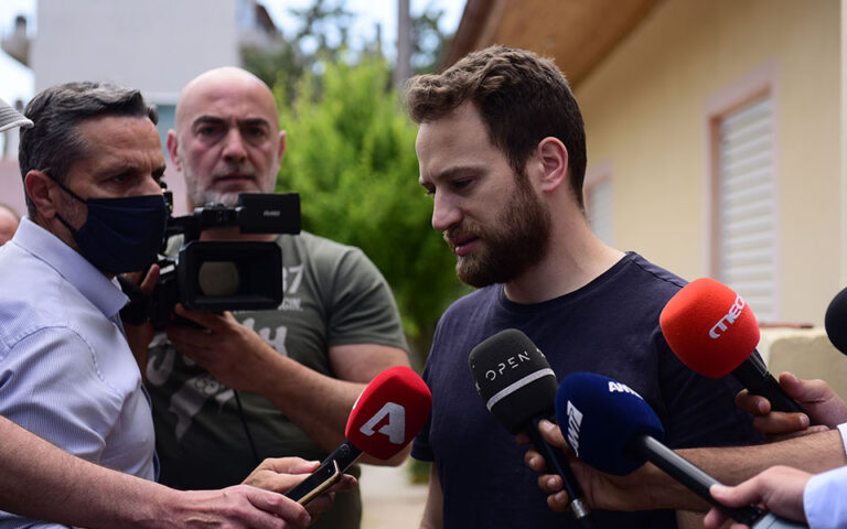 "Δεν ήθελε πει ψέματα, ήθελε να μείνει έξω από τη φυλακή με το παιδί του"