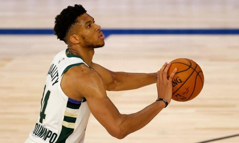 Κρατούσαν χρόνο στις βολές του Αντετοκούνμπο οι Νετς