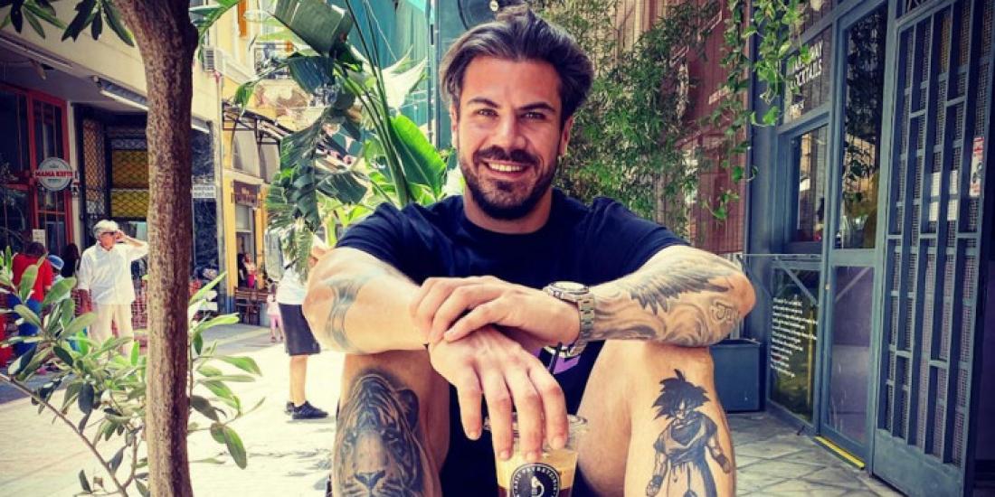 Ο Άκης Πετρετζίκης μας αποκάλυψε πότε θα υποδεχτεί τον γιο του (ΒΙΝΤΕΟ)