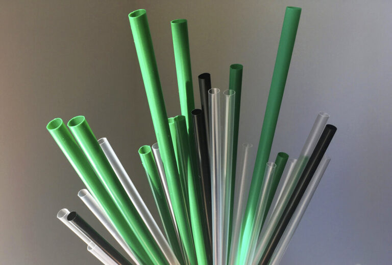 Τέρμα στα πλαστικά μιας χρήσης: Τι επιτρέπεται και τι απαγορεύεται στην Κύπρο