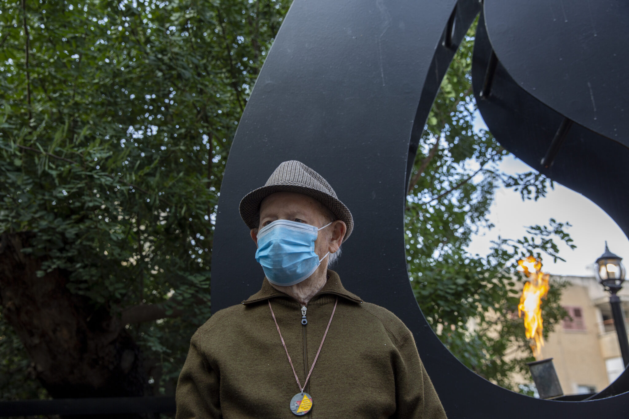 Πετούν τις μάσκες από σήμερα οι Ισραηλινοί