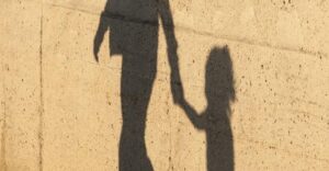 Θετικός στην κοκαϊνη και ο αδελφός της 5χρονης, μάρτυρας κατηγορίας η μητέρα