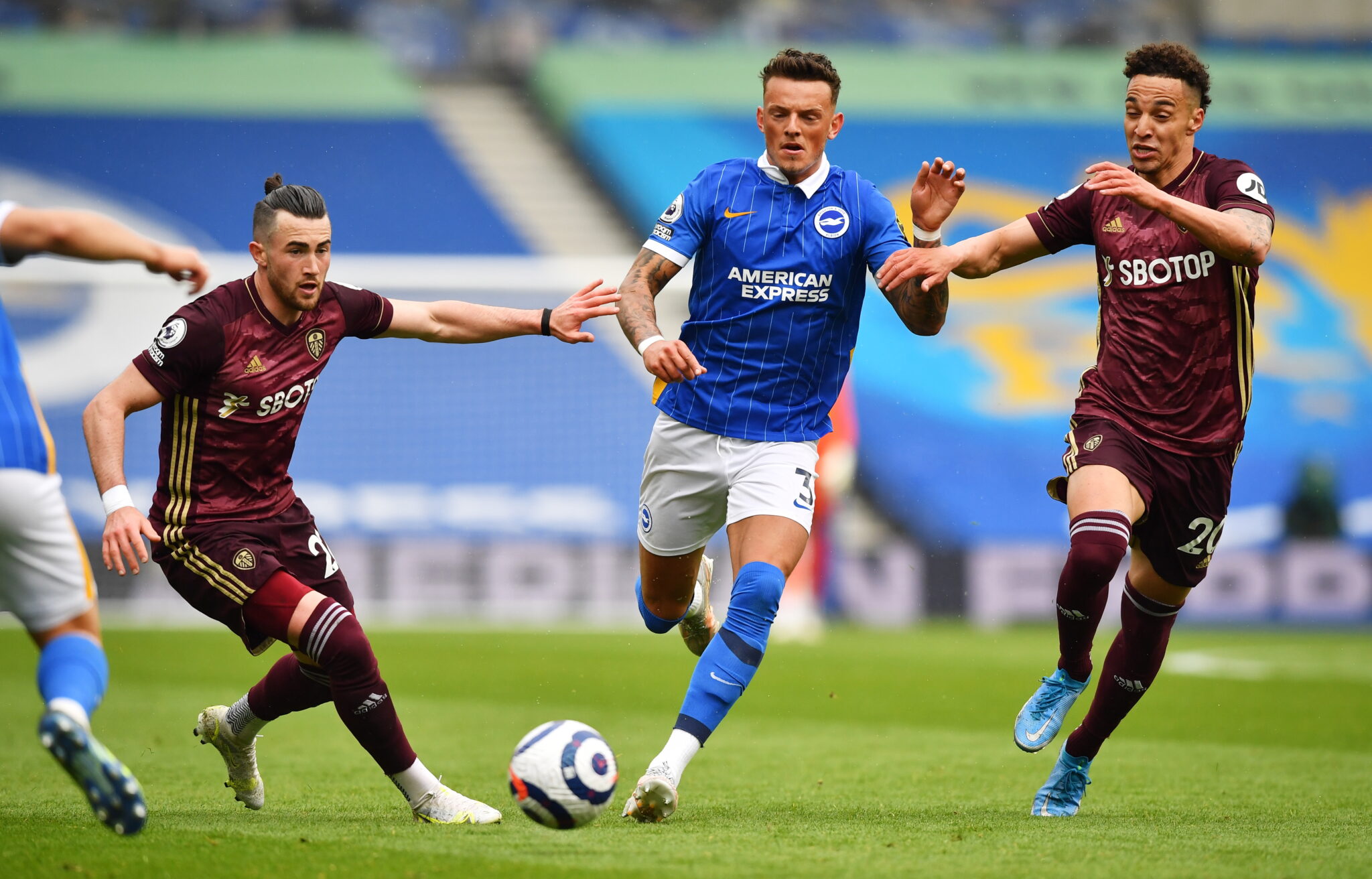 Ο Μπεν Γουάιτ στη θέση του Αλεξάντερ-Άρνολντ στην Αγγλία