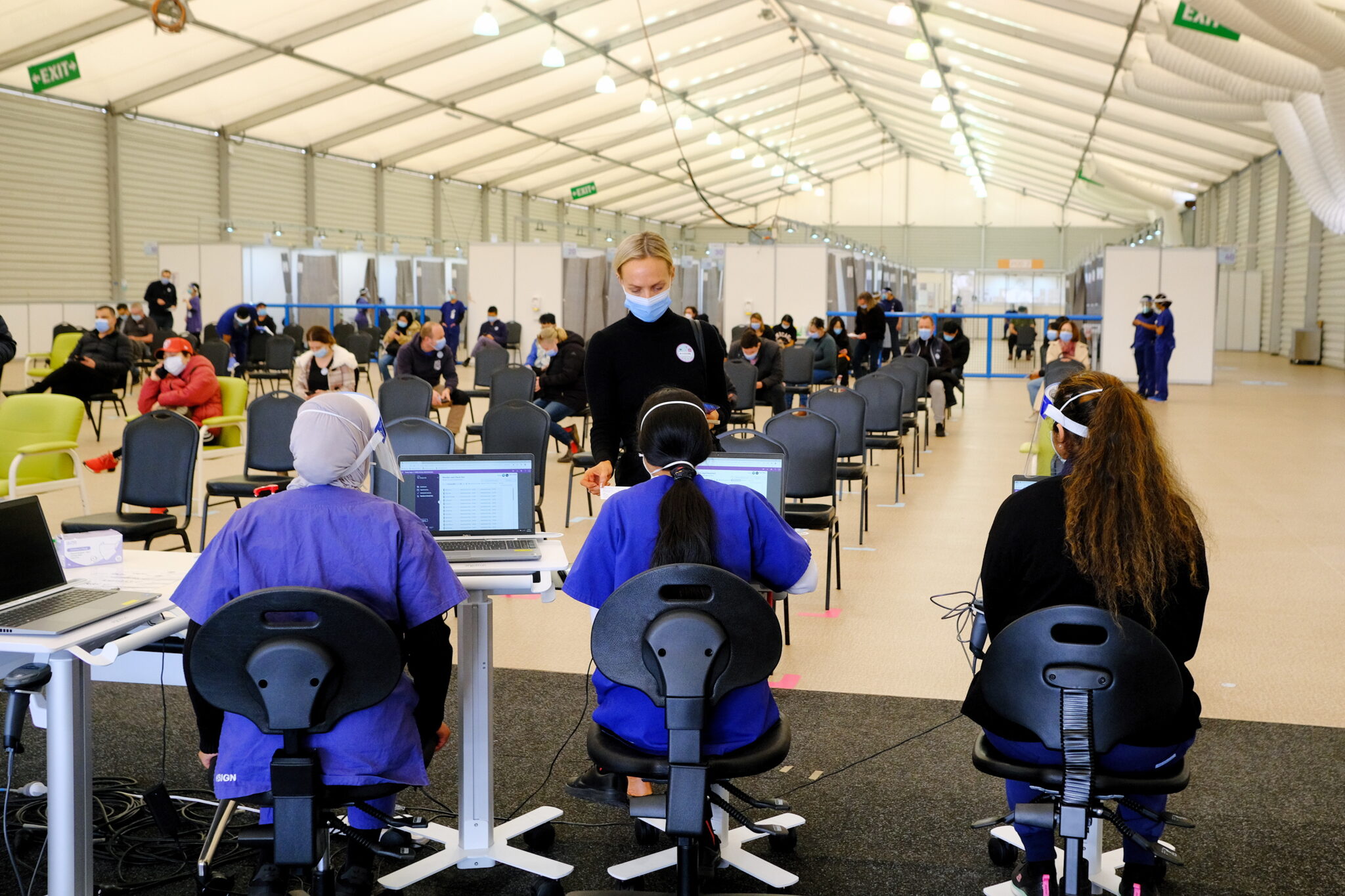 Ο Καναδάς ετοιμάζεται να χαλαρώσει περιορισμούς για εμβολιασμένους ταξιδιώτες