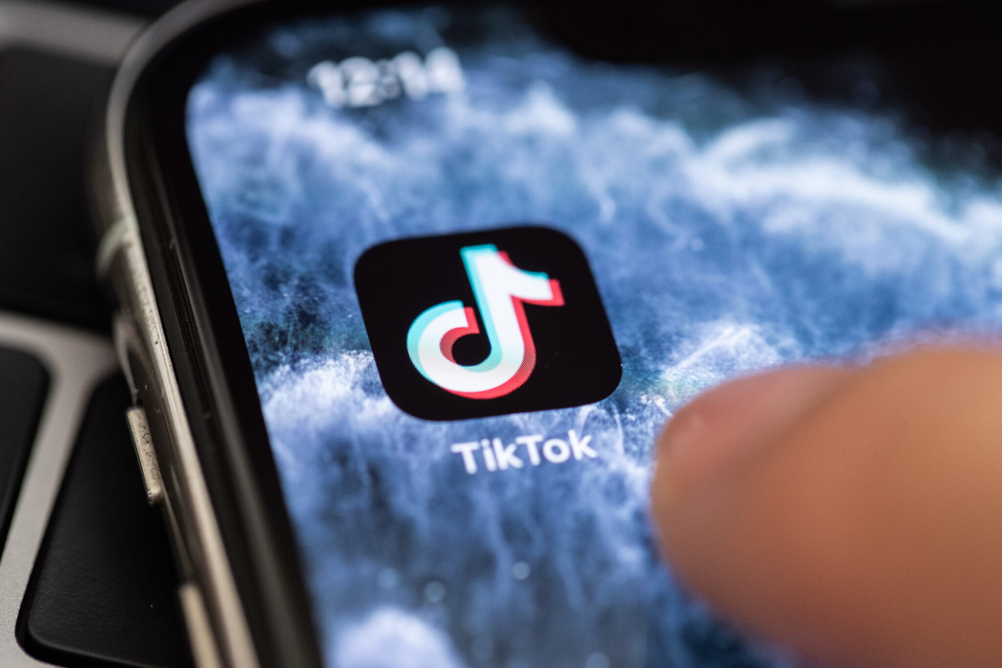 Υποθέσεις σοκ στο κυπριακό Tik Tok: Ανήλικοι "ανεβάζουν" γυμνές φωτογραφίες