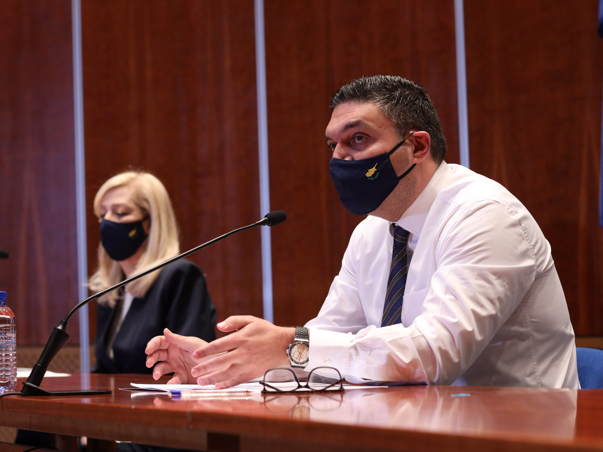 Η οικονομία θα ανακάμψει αν δεν υπάρξει πισωγύρισμα, λέει ο ΥΠΟΙΚ