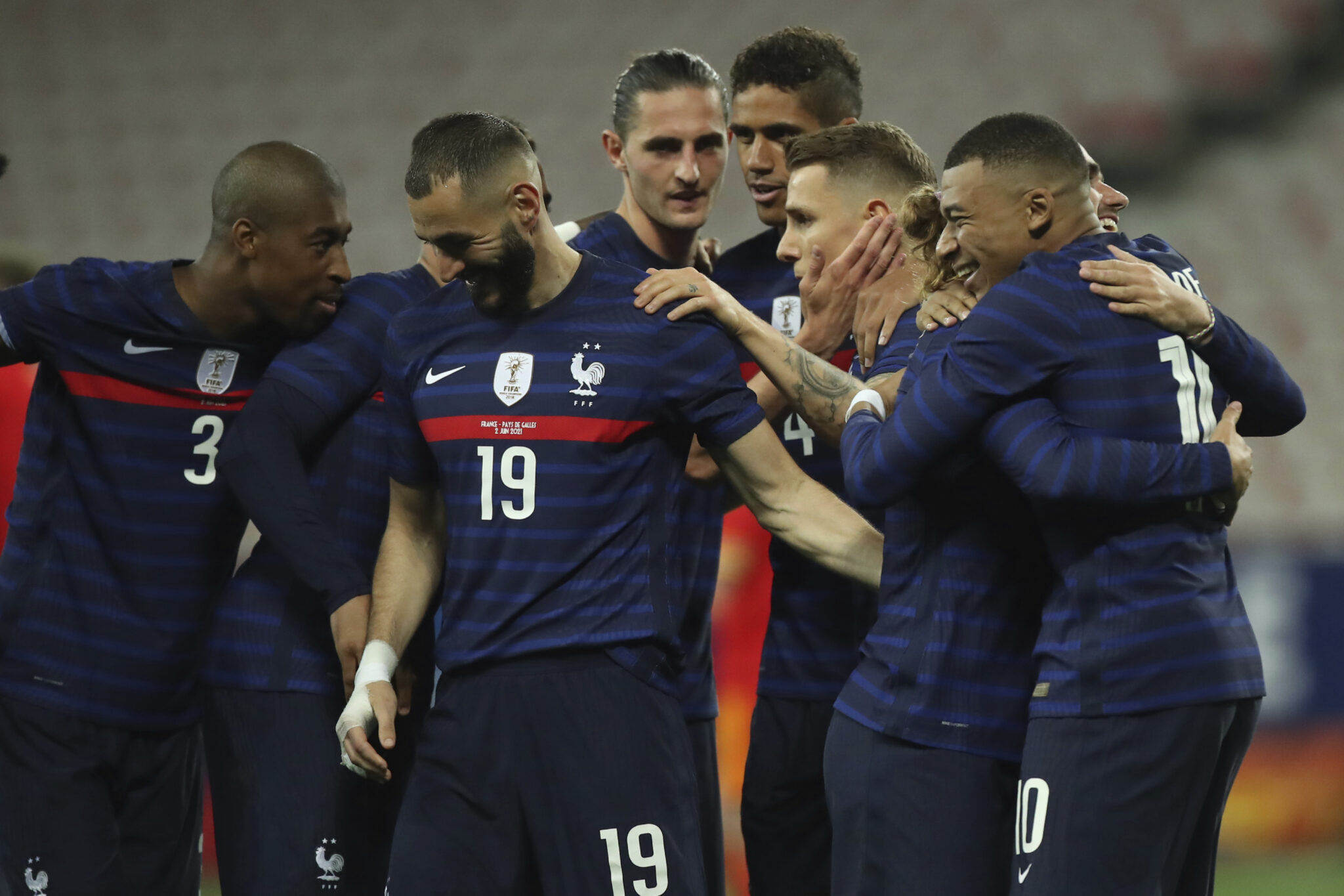 «Τριάρα» η Γαλλία, νίκη για Αγγλία, «γκέλαρε» η Γερμανία