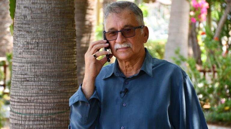 Δρ. Καραγιάννης: "Τέτοιες συμπεριφορές συντηρούν τη μετάδοση του ιού" (ΒΙΝΤΕΟ)