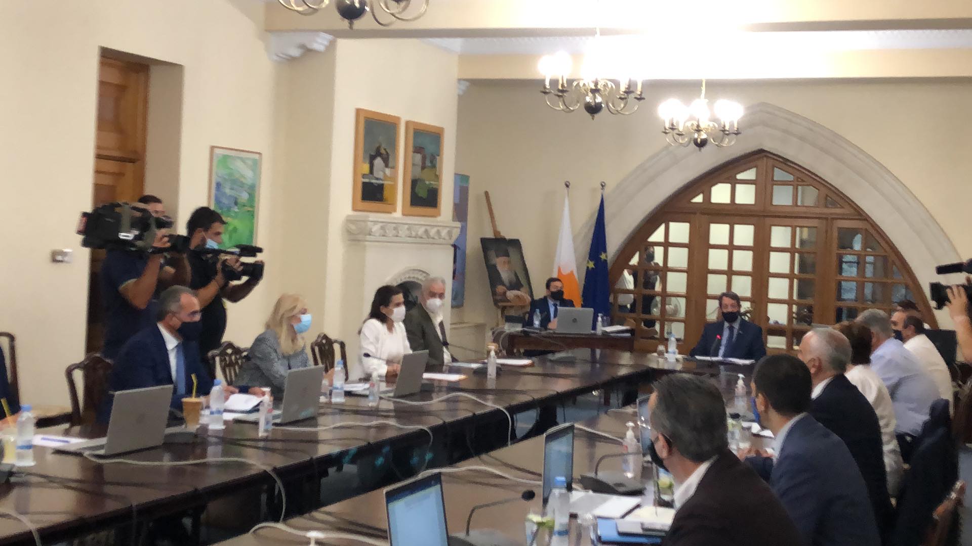 Η ώρα των αποφάσεων για τα κίνητρα εμβολιασμού (ΦΩΤΟ)