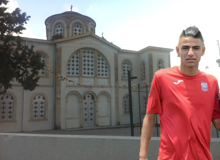 Στα λευκά θα πουν το ύστατο χαίρε στον 19χρονο Σοφοκλή που ξεψύχησε στην άσφαλτο