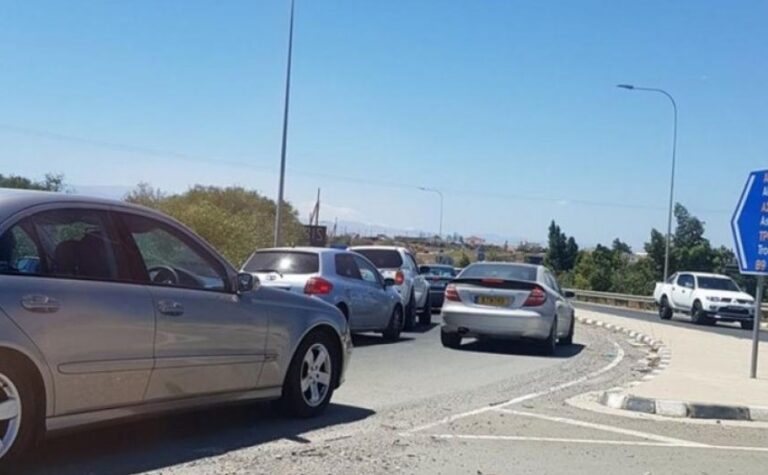 Σημειωτόν στον αυτοκινητόδρομο, συστάσεις από την Αστυνομία