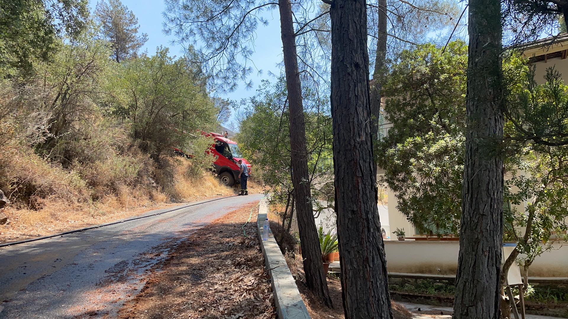 Καδής για πυρκαγιά στο Πέρα Πεδί: "Εξοργιστική η αμέλεια μετά από όσα πάθαμε"