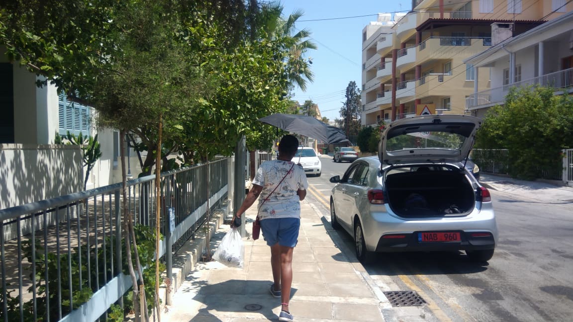 Πελάτισσα κατήγγειλε περιπτεριούχο στο ΥΠΕΡΓ γιατί δεν είχε air-condition