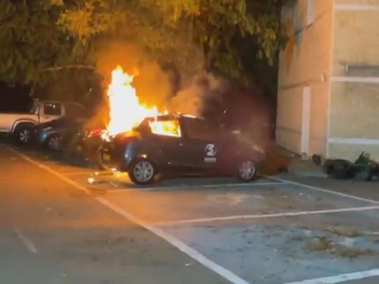 Δυο αστυνομικοί τραυματίστηκαν σοβαρά στα επεισόδια έξω από το Προεδρικό