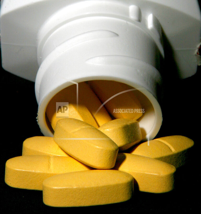 ΠΟΥ: Ο συνδυασμός φαρμάκων που μειώνει τον κίνδυνο θανάτου και διασωλήνωσης