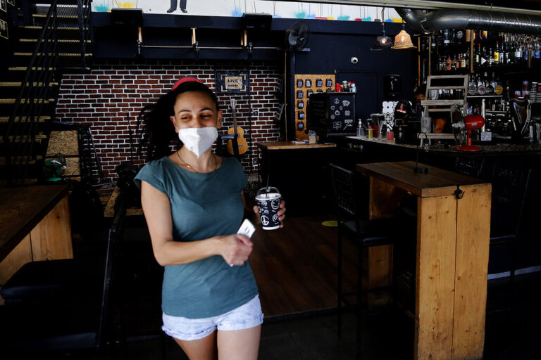 Πρόστιμο €1.500 σε υποστατικό που εξυπηρετούσε πελάτες χωρίς SafePass