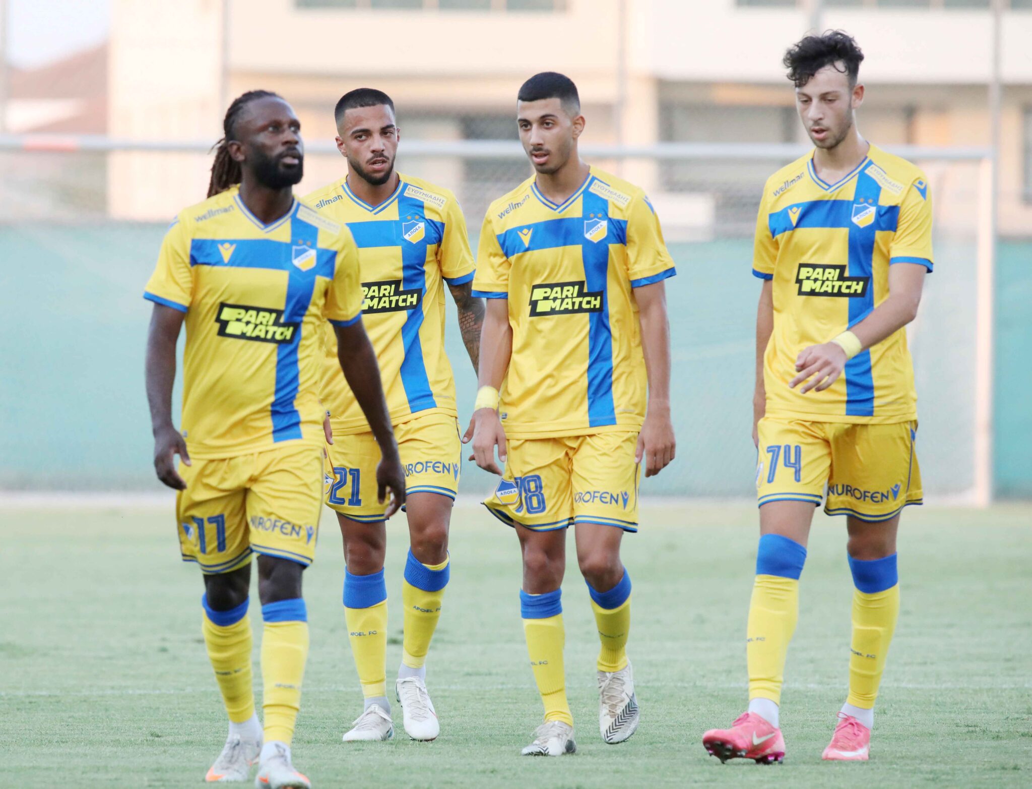 Στη Βουλγαρία με 30 ποδοσφαιριστές ο ΑΠΟΕΛ