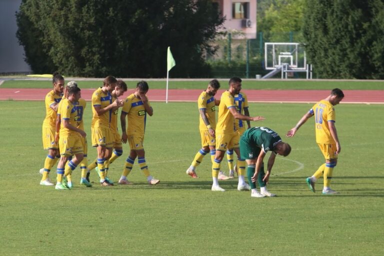 Φιλική «τεσσάρα» κόντρα στην Πίριν ο ΑΠΟΕΛ