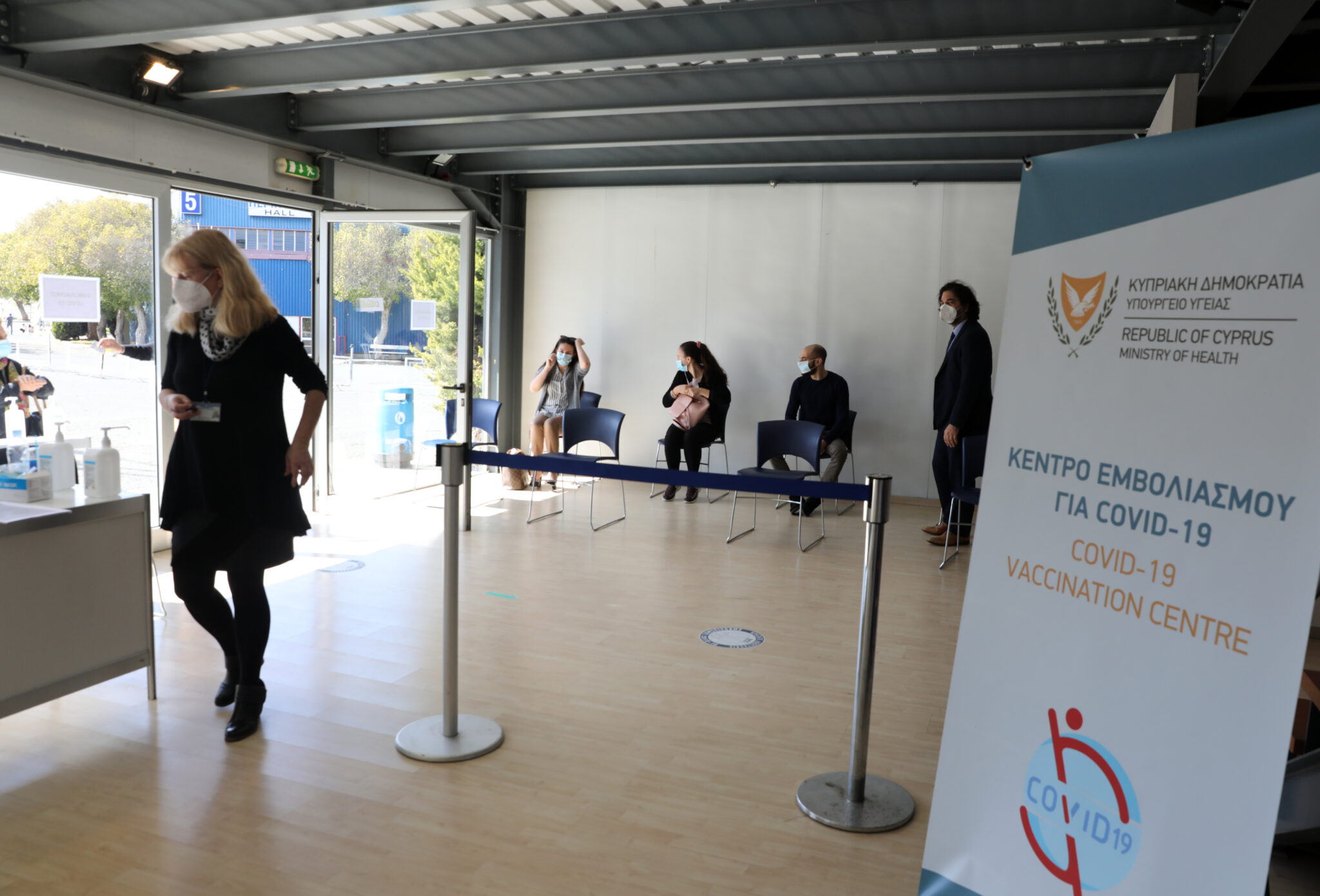 Πώς θα αποφασιστεί η χορήγηση ή όχι της τρίτης δόσης στην Κύπρο; (ΒΙΝΤΕΟ)