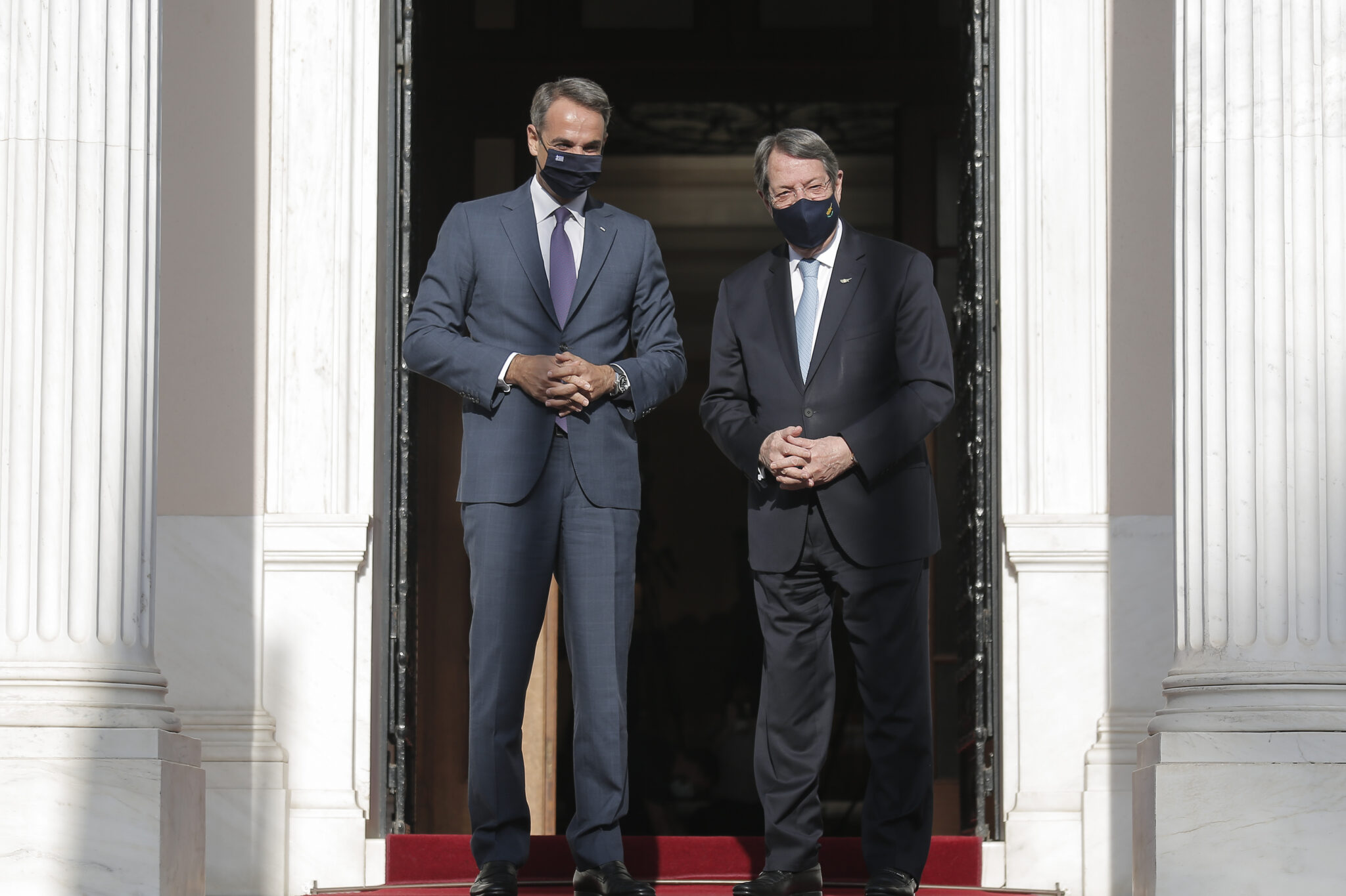 ΒΙΝΤΕΟ: Στο Μαξίμου ο ΠτΔ για να συζητήσει με Μητσοτάκη τις τουρκικές προκλήσεις