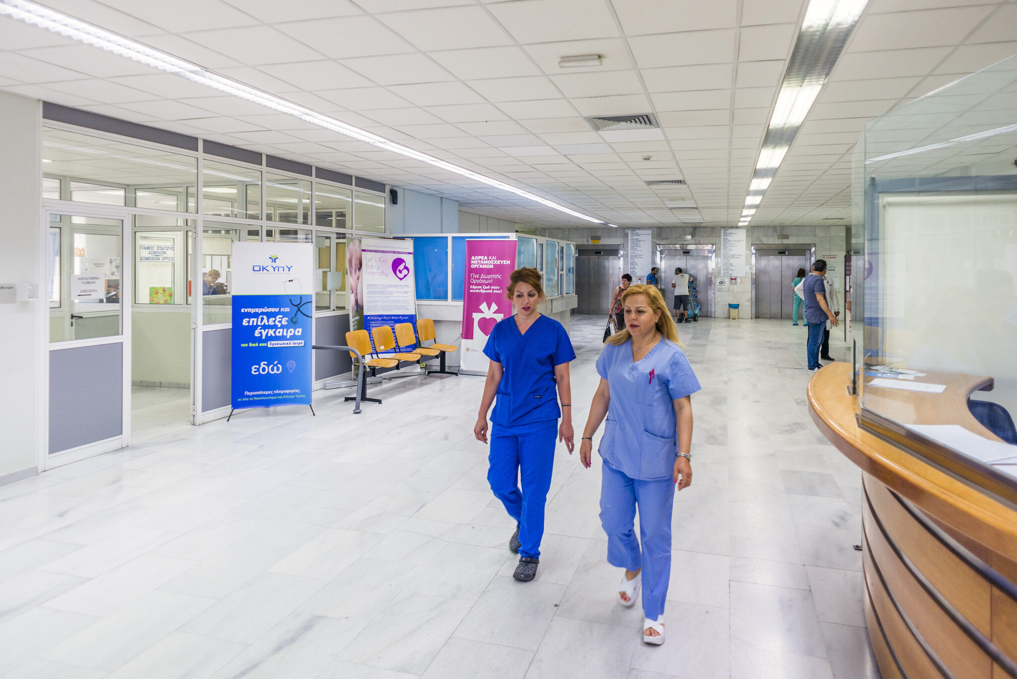 ΓΝ Λεμεσού: Ασθενείς κορωνοϊού αναμένουν να βρεθεί κρεβάτι για τη νοσηλεία τους