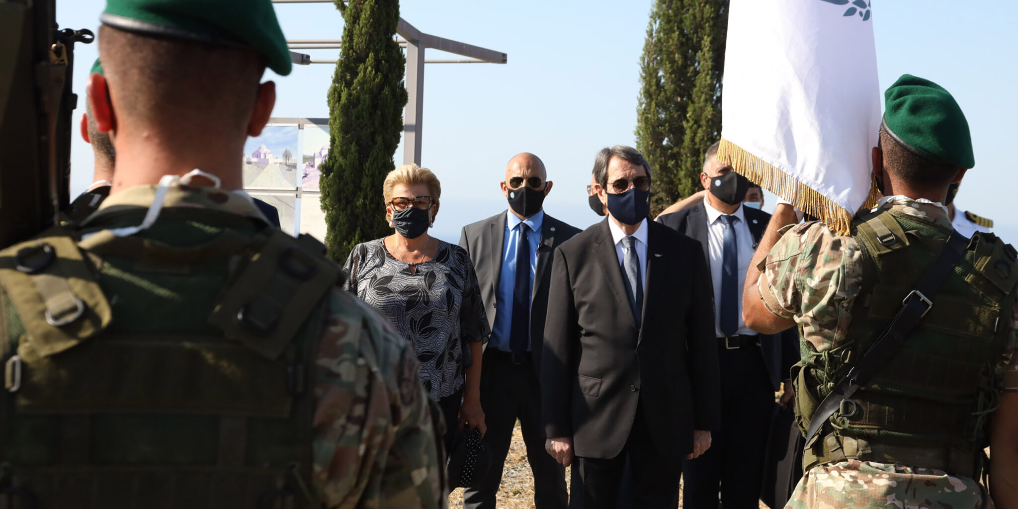 ΠτΔ: "Κανένας λόγος δεν είναι αρκετός να απαλύνει τον πόνο" (ΦΩΤΟ)