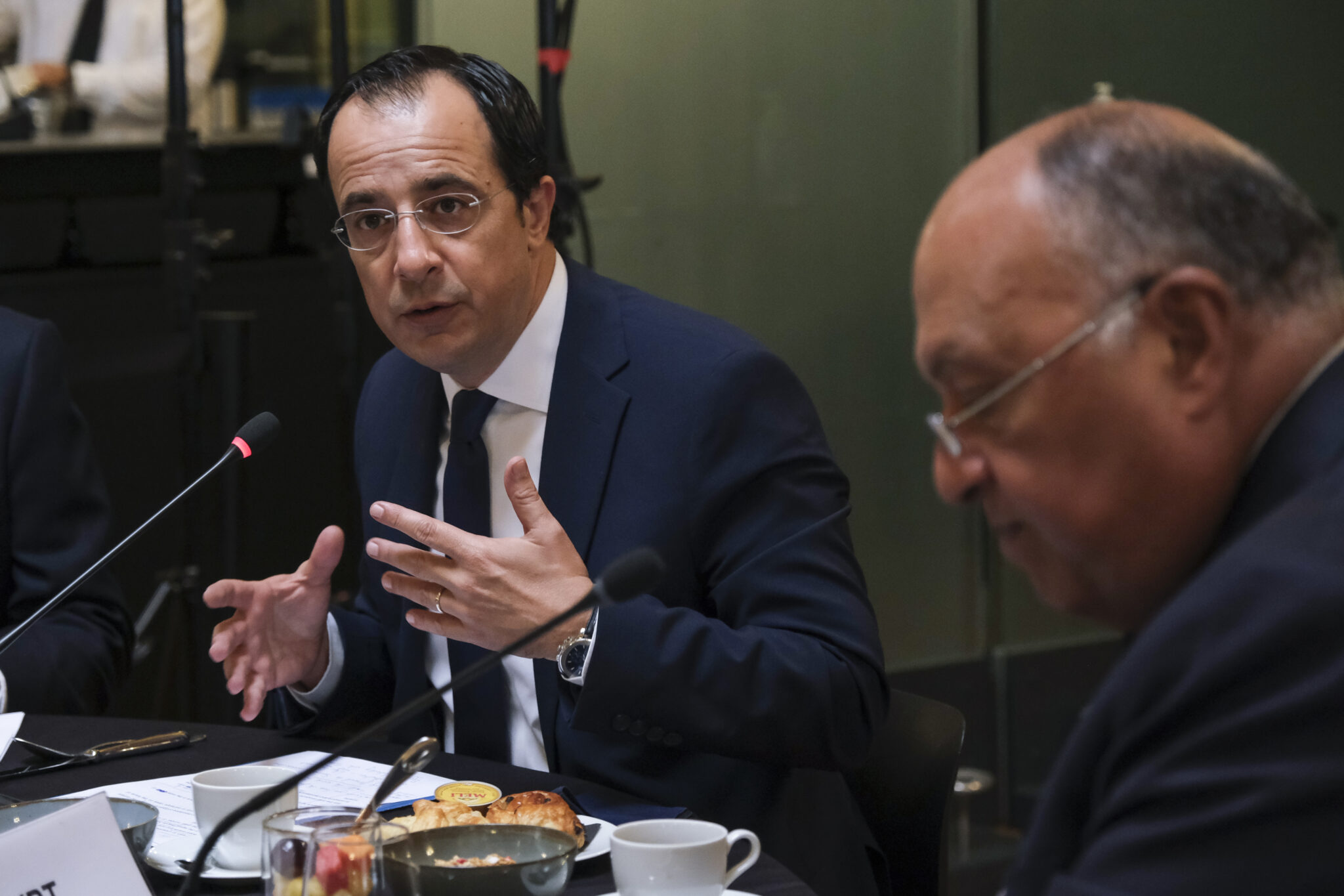 Μπαράζ συναντήσεων Χριστοδουλίδη στις Βρυξέλλες για τα Βαρώσια