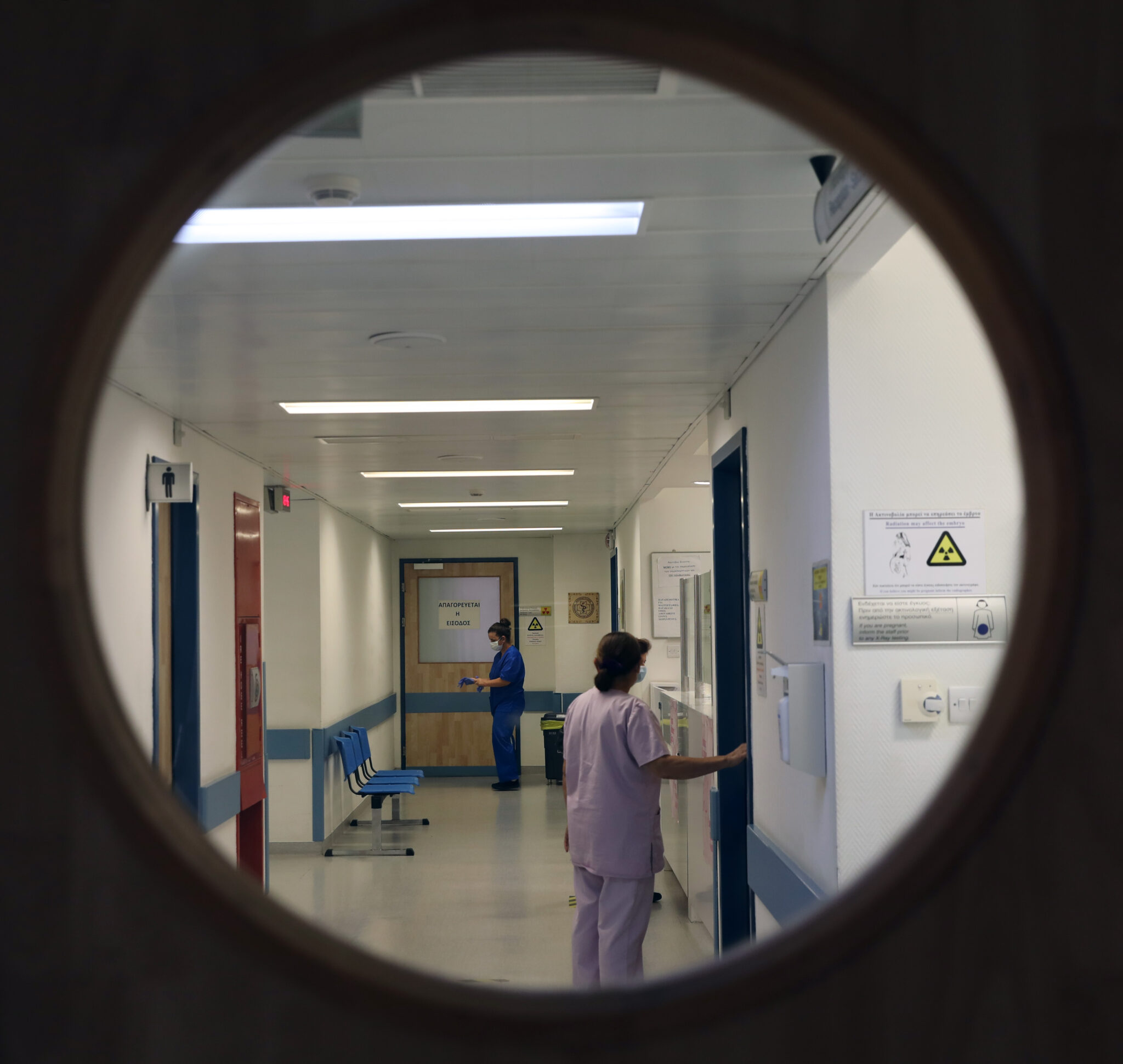 Μάχη για να κρατηθεί στη ζωή δίνει 20χρονος μοτοσικλετιστής