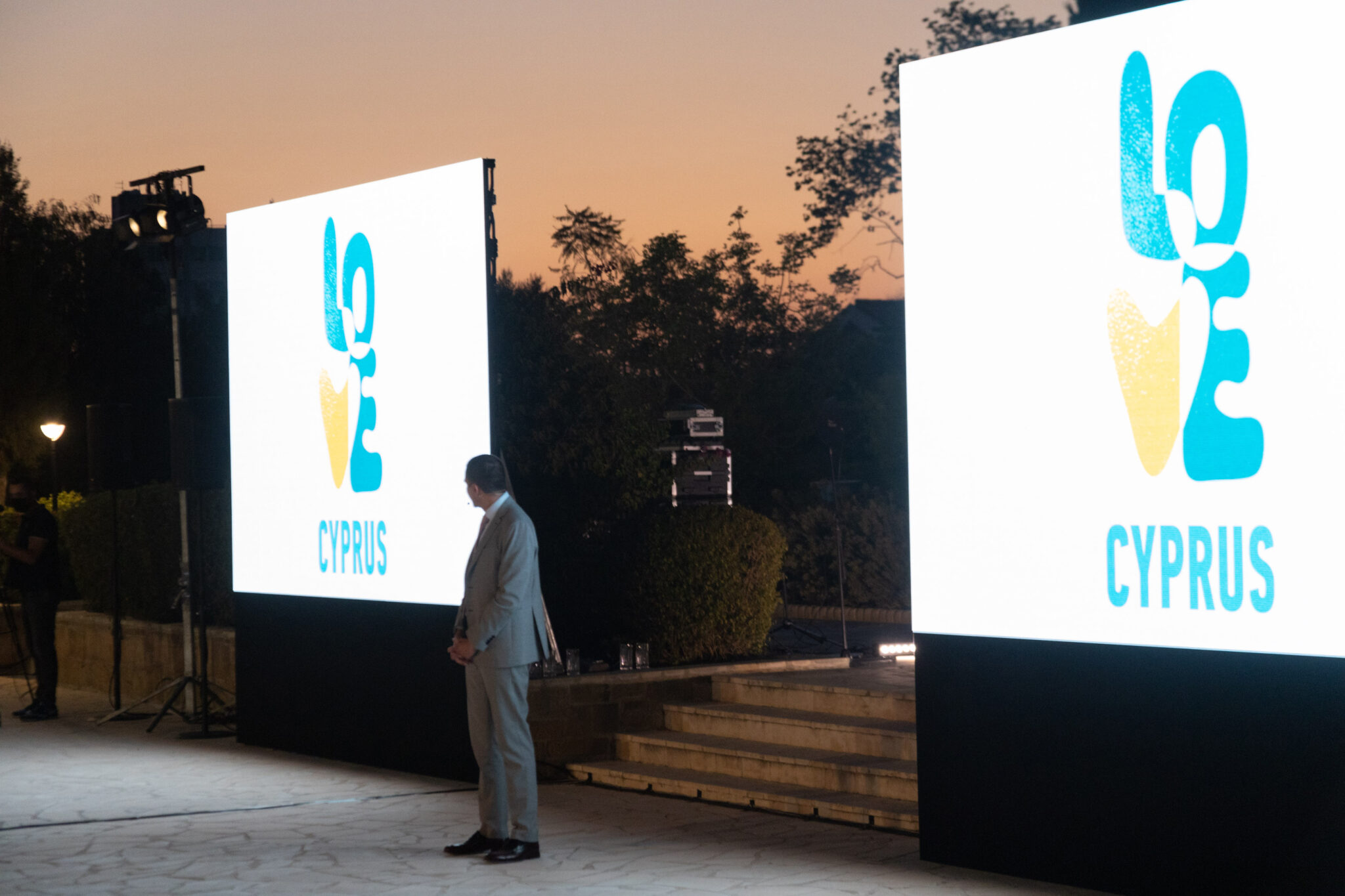 Περδίος: Το λογότυπο LoveCyprus δεν πάει πουθενά (ΒΙΝΤΕΟ)