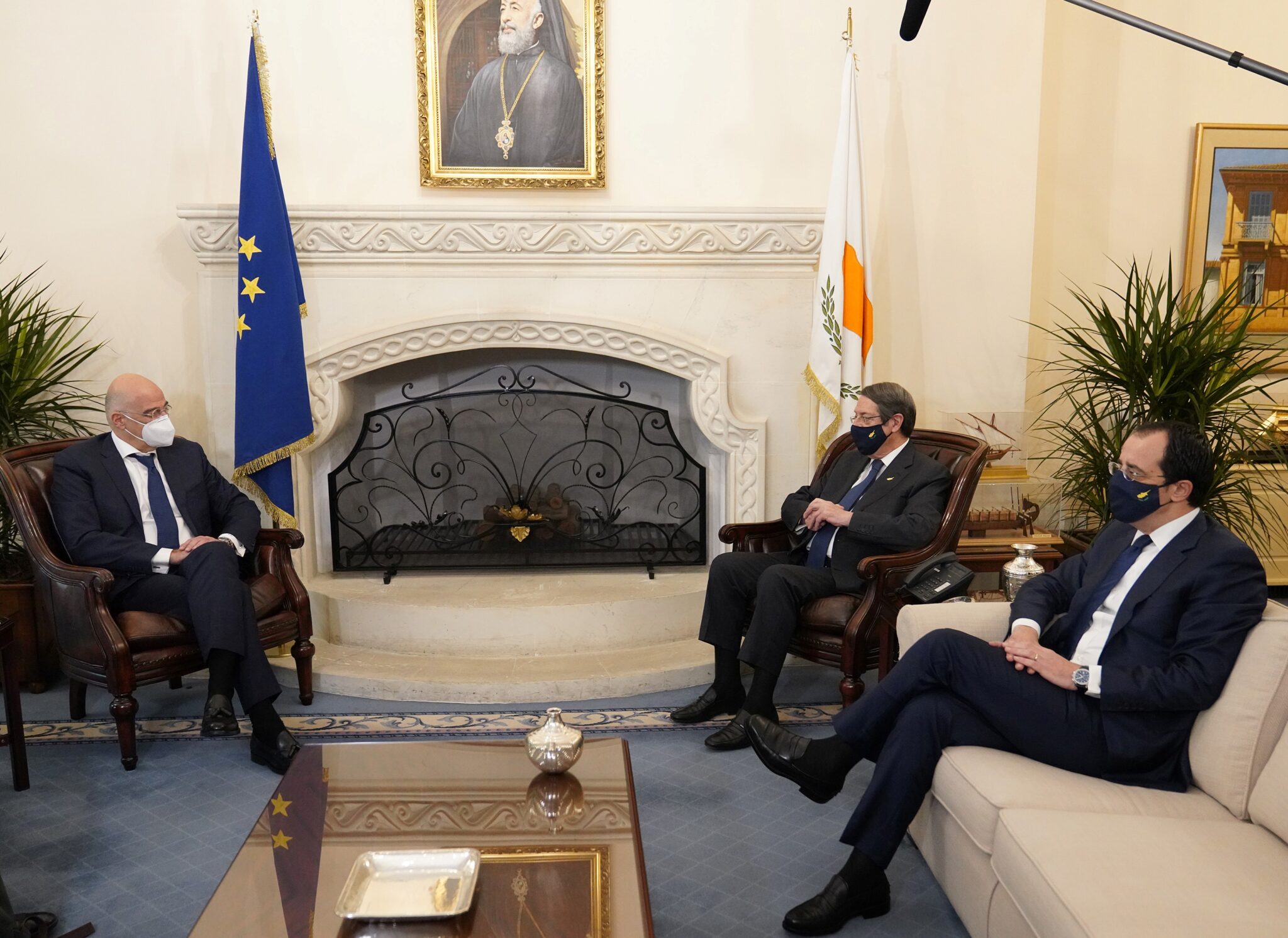 Τέσσερις πυλώνες αντίδρασης για τα Βαρώσια απορρύθμισε ο ΥΠΕΞ (ΒΙΝΤΕΟ)