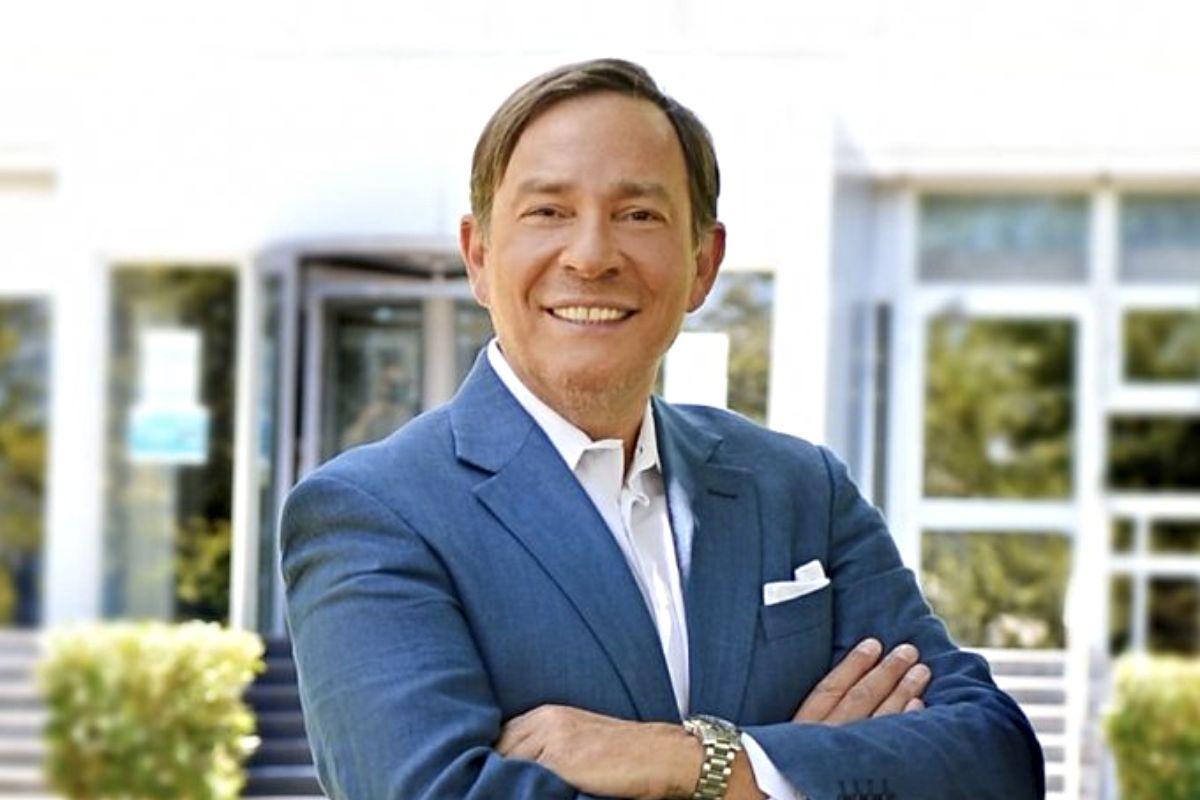 ΕΡΤ: Καρατόμησε δημοσιογράφο για ρατσιστικό σχόλιο (ΒΙΝΤΕΟ)