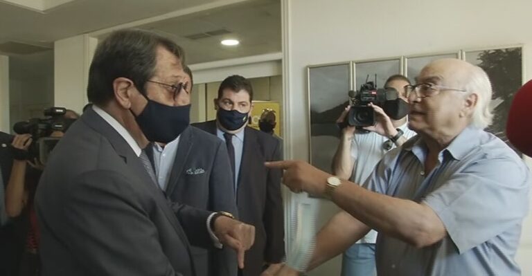 Χατζηκωστής σε Αναστασιάδη: «H τελευταία σου ευκαιρία να δείξεις ότι υπάρχεις"